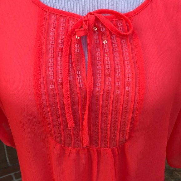 Express large blouse - Picture 2 of 5